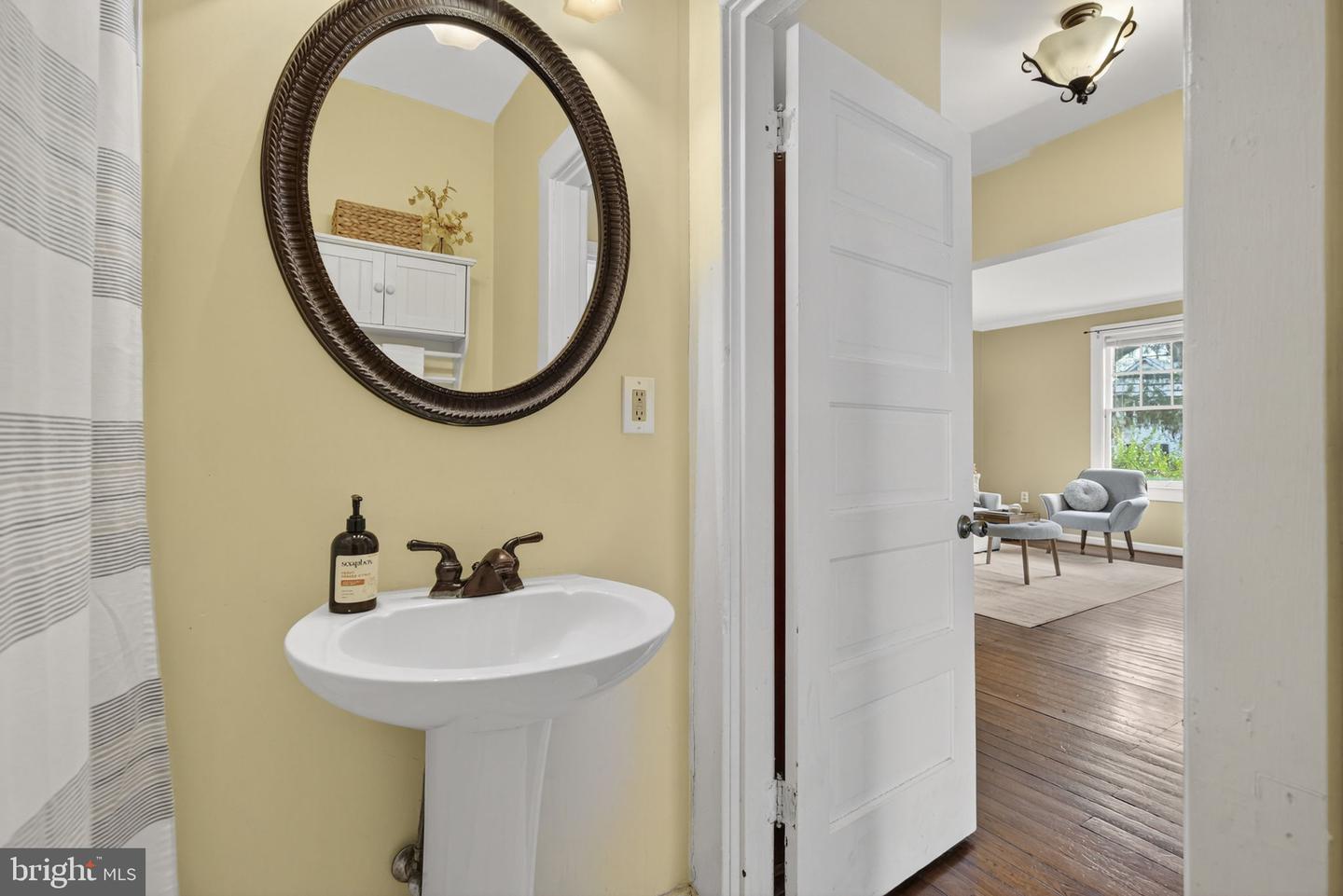 278 ALEXANDRIA PIKE, WARRENTON, Virginia 20186, 3 Bedrooms Bedrooms, ,2 BathroomsBathrooms,Residential,For sale,278 ALEXANDRIA PIKE,VAFQ2019682 MLS # VAFQ2019682 278 ALEXANDRIA PIKE, WARRENTON, Virginia 20186, 3 Bedrooms Bedrooms, ,2 BathroomsBathrooms,Residential,For sale,278 ALEXANDRIA PIKE,VAFQ2019682 MLS # VAFQ2019682