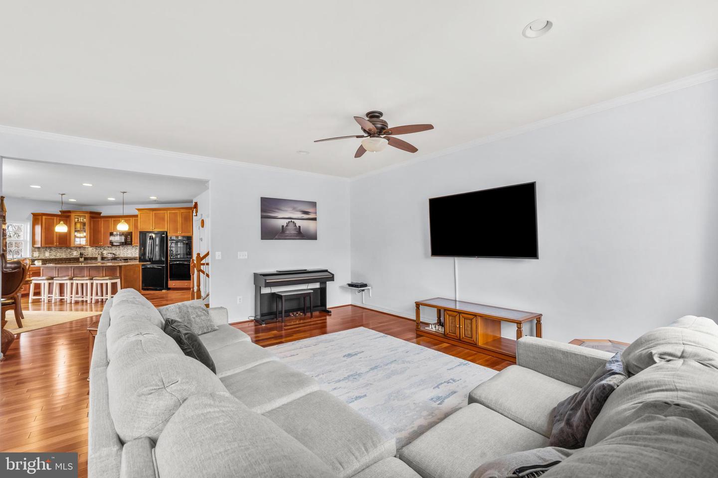 42462 GREAT HERON SQ, BRAMBLETON, Virginia 20148, 3 Bedrooms Bedrooms, ,2 BathroomsBathrooms,Residential,For sale,42462 GREAT HERON SQ,VALO2111218 MLS # VALO2111218 42462 GREAT HERON SQ, BRAMBLETON, Virginia 20148, 3 Bedrooms Bedrooms, ,2 BathroomsBathrooms,Residential,For sale,42462 GREAT HERON SQ,VALO2111218 MLS # VALO2111218