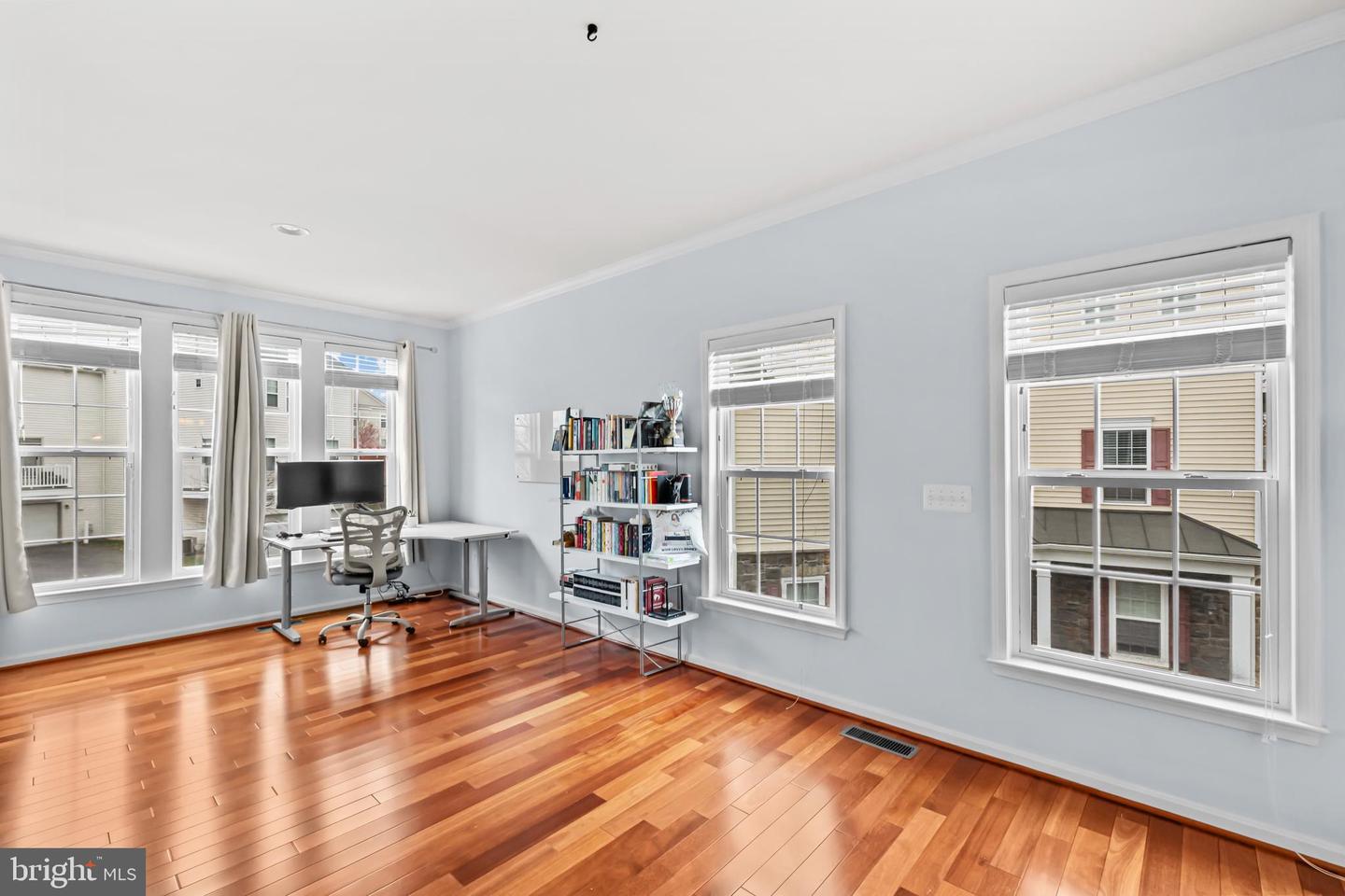 42462 GREAT HERON SQ, BRAMBLETON, Virginia 20148, 3 Bedrooms Bedrooms, ,2 BathroomsBathrooms,Residential,For sale,42462 GREAT HERON SQ,VALO2111218 MLS # VALO2111218 42462 GREAT HERON SQ, BRAMBLETON, Virginia 20148, 3 Bedrooms Bedrooms, ,2 BathroomsBathrooms,Residential,For sale,42462 GREAT HERON SQ,VALO2111218 MLS # VALO2111218