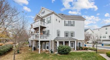 42462 GREAT HERON SQ, BRAMBLETON, Virginia 20148, 3 Bedrooms Bedrooms, ,2 BathroomsBathrooms,Residential,For sale,42462 GREAT HERON SQ,VALO2111218 MLS # VALO2111218