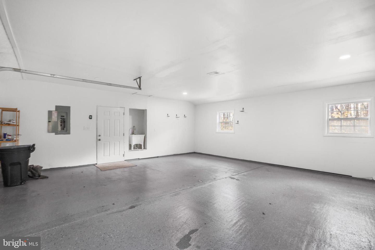 5233 LEE HWY, WARRENTON, Virginia 20187, 5 Bedrooms Bedrooms, 9 Rooms Rooms,3 BathroomsBathrooms,Residential,For sale,5233 LEE HWY,VAFQ2019688 MLS # VAFQ2019688 5233 LEE HWY, WARRENTON, Virginia 20187, 5 Bedrooms Bedrooms, 9 Rooms Rooms,3 BathroomsBathrooms,Residential,For sale,5233 LEE HWY,VAFQ2019688 MLS # VAFQ2019688