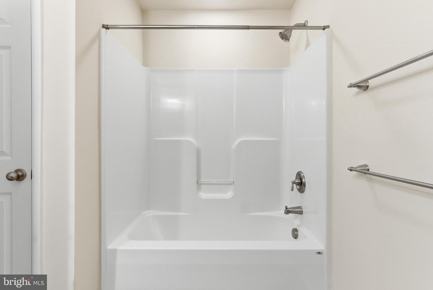 11 MARINO LN, FRONT ROYAL, Virginia 22630, 3 Bedrooms Bedrooms, ,2 BathroomsBathrooms,Residential,For sale,11 MARINO LN,VAWR2012796 MLS # VAWR2012796