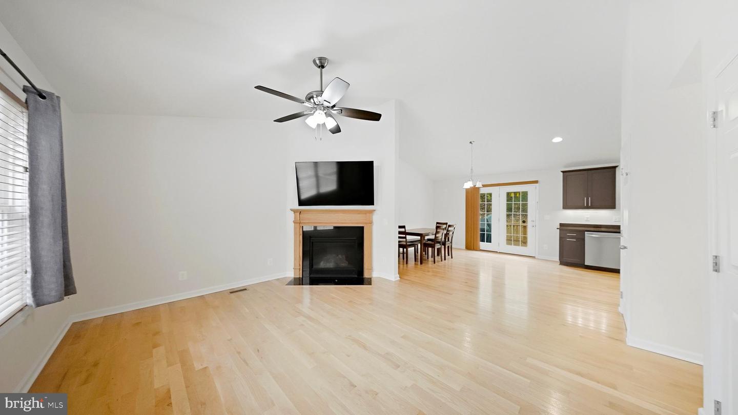 11 MARINO LN, FRONT ROYAL, Virginia 22630, 3 Bedrooms Bedrooms, ,2 BathroomsBathrooms,Residential,For sale,11 MARINO LN,VAWR2012796 MLS # VAWR2012796