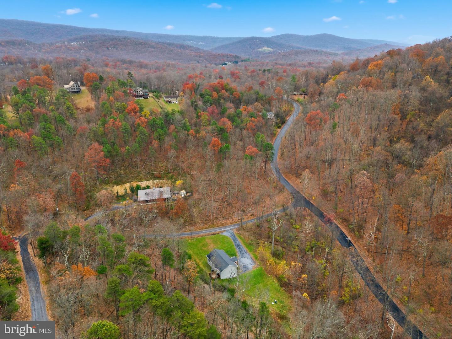 11 MARINO LN, FRONT ROYAL, Virginia 22630, 3 Bedrooms Bedrooms, ,2 BathroomsBathrooms,Residential,For sale,11 MARINO LN,VAWR2012796 MLS # VAWR2012796