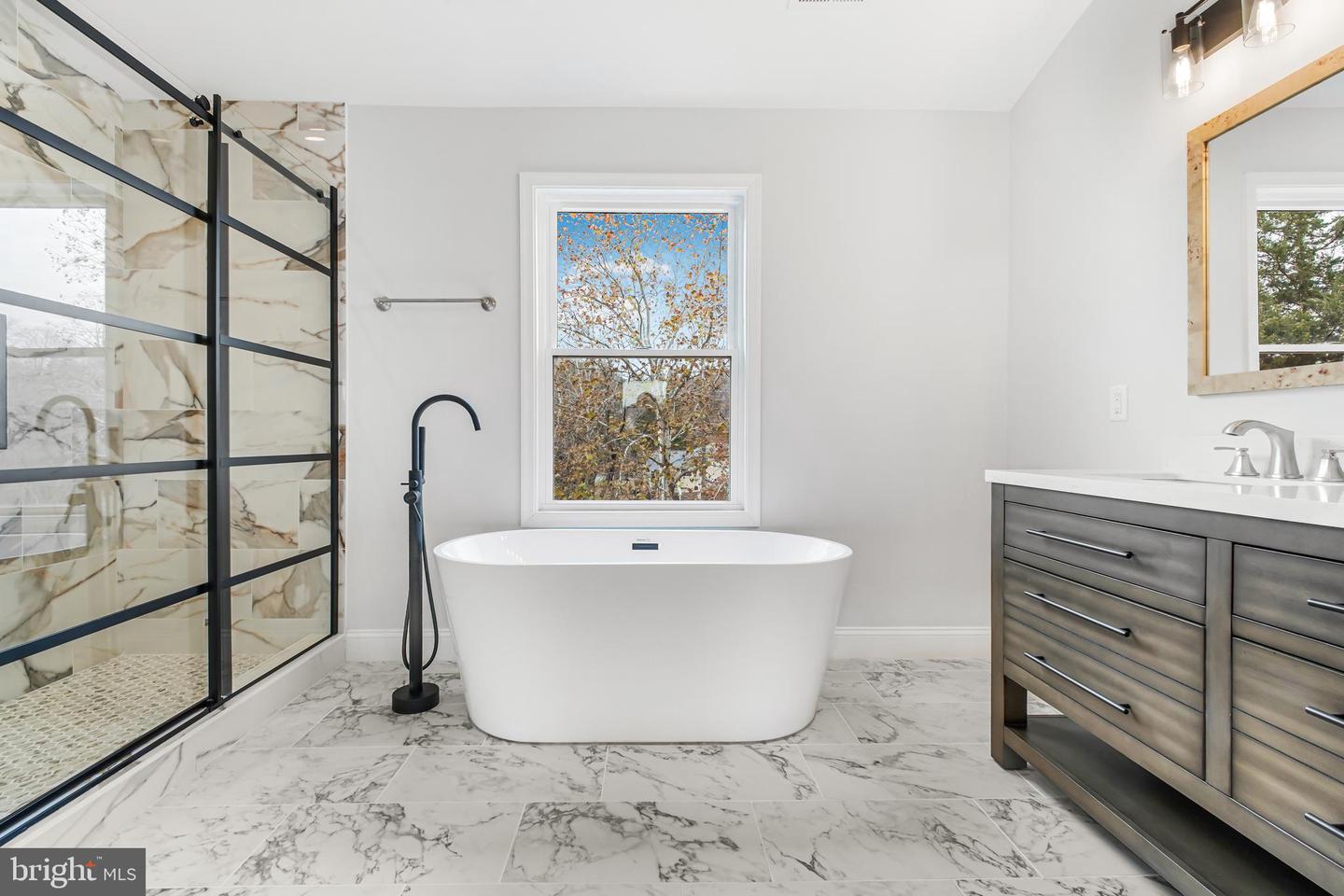 1002 POTOMAC DR, STAFFORD, Virginia 22554, 6 Bedrooms Bedrooms, ,4 BathroomsBathrooms,Residential,For sale,1002 POTOMAC DR,VAST2044268 MLS # VAST2044268 1002 POTOMAC DR, STAFFORD, Virginia 22554, 6 Bedrooms Bedrooms, ,4 BathroomsBathrooms,Residential,For sale,1002 POTOMAC DR,VAST2044268 MLS # VAST2044268