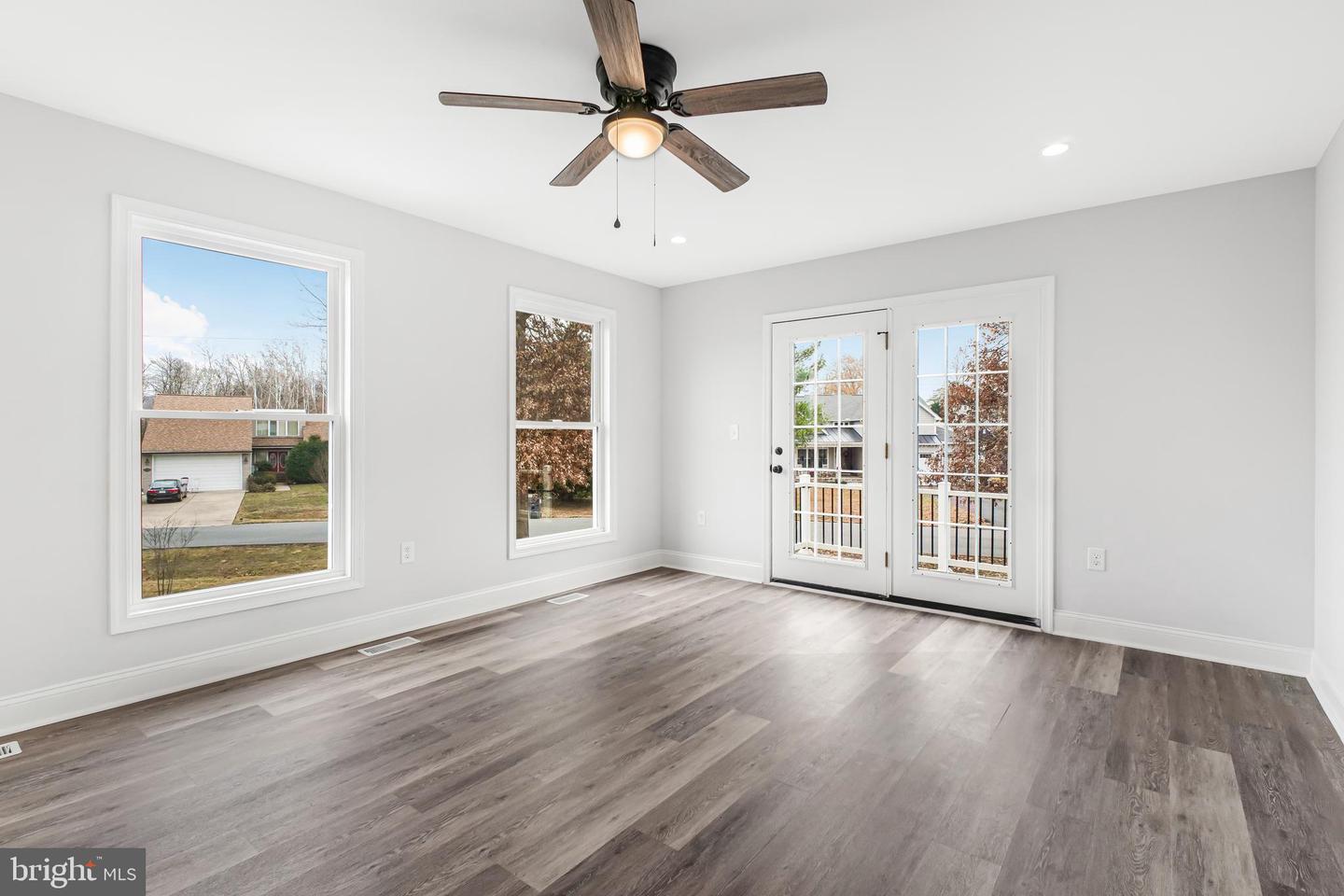 1002 POTOMAC DR, STAFFORD, Virginia 22554, 6 Bedrooms Bedrooms, ,4 BathroomsBathrooms,Residential,For sale,1002 POTOMAC DR,VAST2044268 MLS # VAST2044268 1002 POTOMAC DR, STAFFORD, Virginia 22554, 6 Bedrooms Bedrooms, ,4 BathroomsBathrooms,Residential,For sale,1002 POTOMAC DR,VAST2044268 MLS # VAST2044268