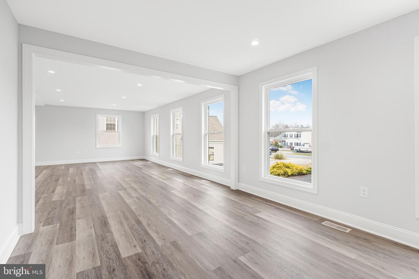 1002 POTOMAC DR, STAFFORD, Virginia 22554, 6 Bedrooms Bedrooms, ,4 BathroomsBathrooms,Residential,For sale,1002 POTOMAC DR,VAST2044268 MLS # VAST2044268 1002 POTOMAC DR, STAFFORD, Virginia 22554, 6 Bedrooms Bedrooms, ,4 BathroomsBathrooms,Residential,For sale,1002 POTOMAC DR,VAST2044268 MLS # VAST2044268