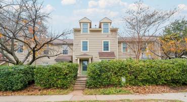 6035 NETHERTON ST, CENTREVILLE, Virginia 20120, 2 Bedrooms Bedrooms, ,2 BathroomsBathrooms,Residential,For sale,6035 NETHERTON ST,VAFX2279414 MLS # VAFX2279414