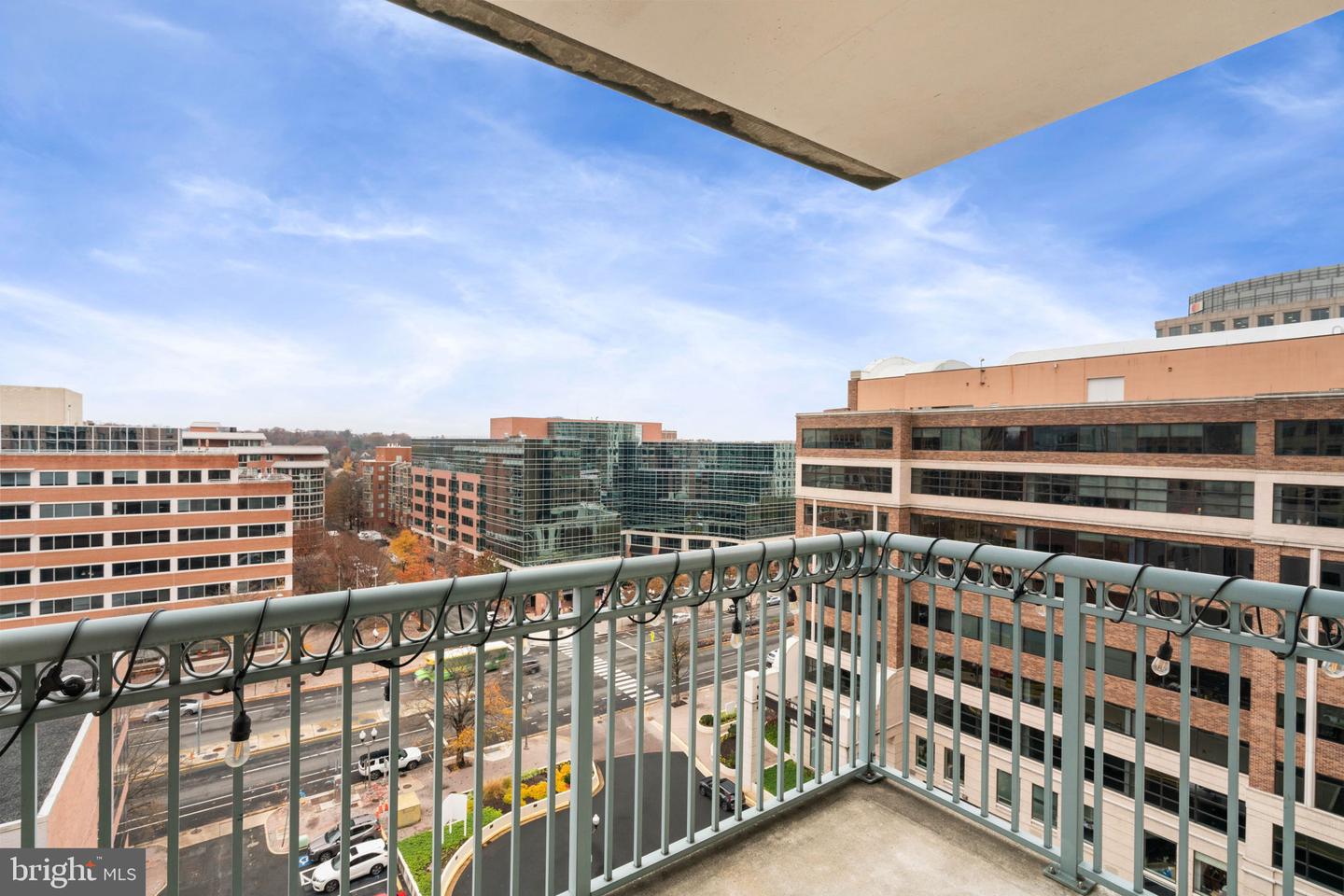 851 N GLEBE RD #1011, ARLINGTON, Virginia 22203, 2 Bedrooms Bedrooms, ,2 BathroomsBathrooms,Residential,For sale,851 N GLEBE RD #1011,VAAR2066100 MLS # VAAR2066100