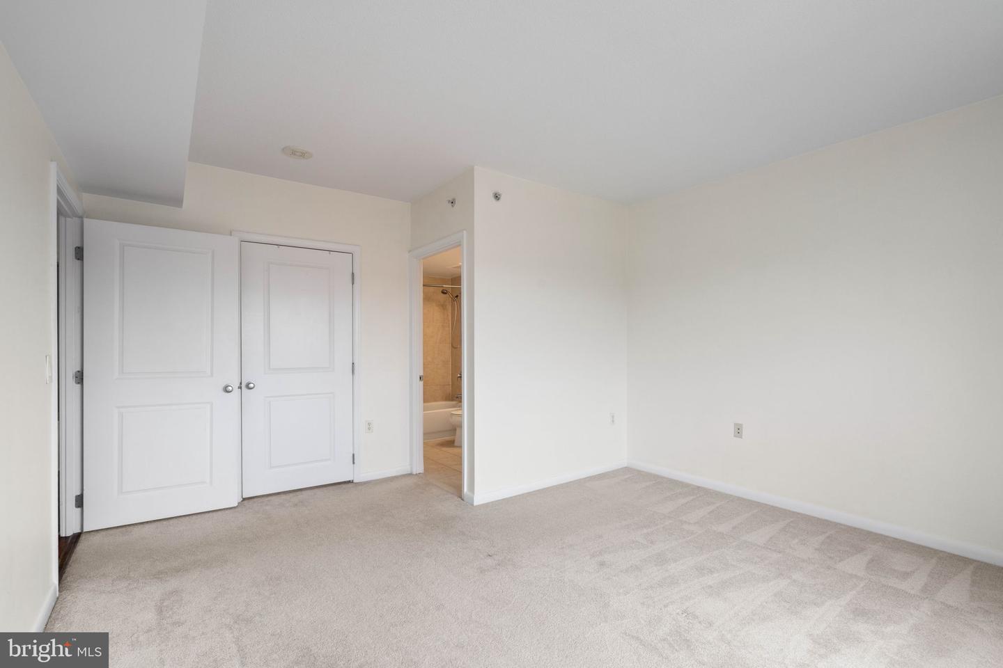 851 N GLEBE RD #1011, ARLINGTON, Virginia 22203, 2 Bedrooms Bedrooms, ,2 BathroomsBathrooms,Residential,For sale,851 N GLEBE RD #1011,VAAR2066100 MLS # VAAR2066100