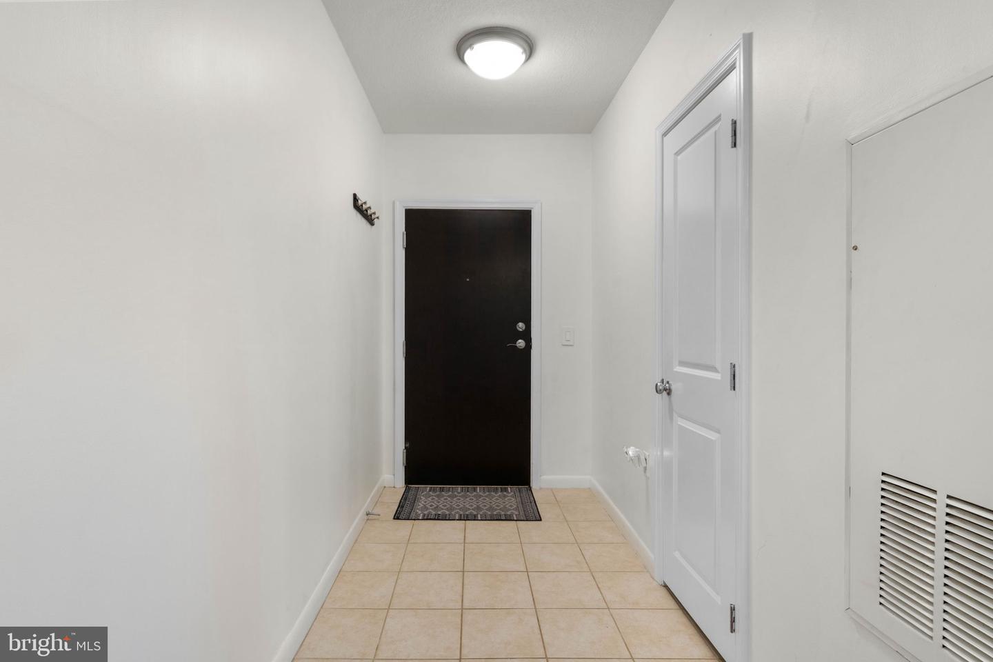 851 N GLEBE RD #1011, ARLINGTON, Virginia 22203, 2 Bedrooms Bedrooms, ,2 BathroomsBathrooms,Residential,For sale,851 N GLEBE RD #1011,VAAR2066100 MLS # VAAR2066100