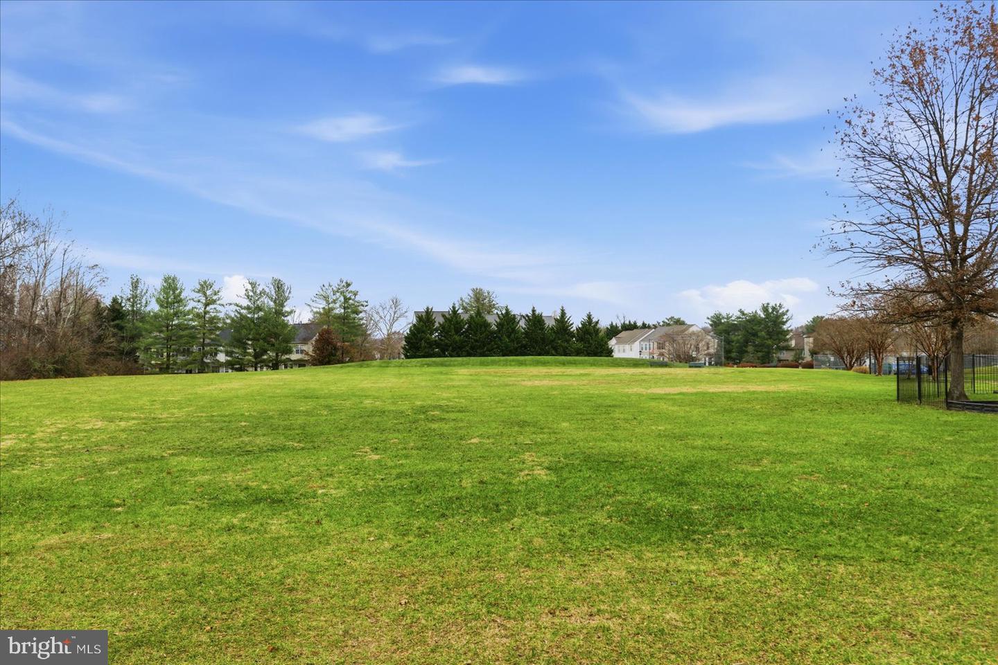 15719 LONDON PL, DUMFRIES, Virginia 22025, 4 Bedrooms Bedrooms, ,3 BathroomsBathrooms,Residential,For sale,15719 LONDON PL,VAPW2107896 MLS # VAPW2107896