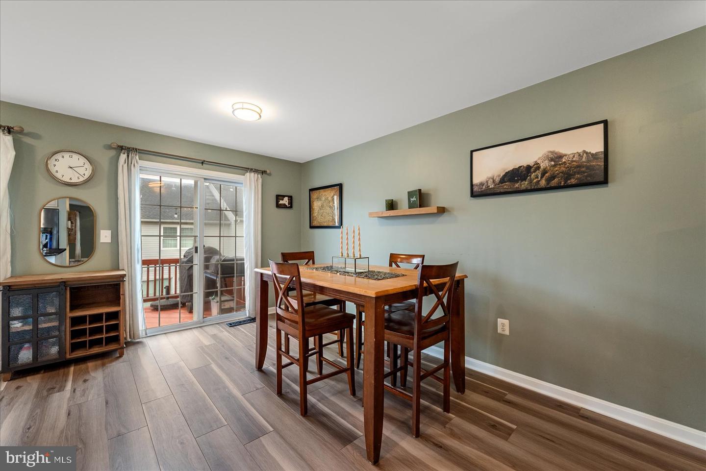 15719 LONDON PL, DUMFRIES, Virginia 22025, 4 Bedrooms Bedrooms, ,3 BathroomsBathrooms,Residential,For sale,15719 LONDON PL,VAPW2107896 MLS # VAPW2107896