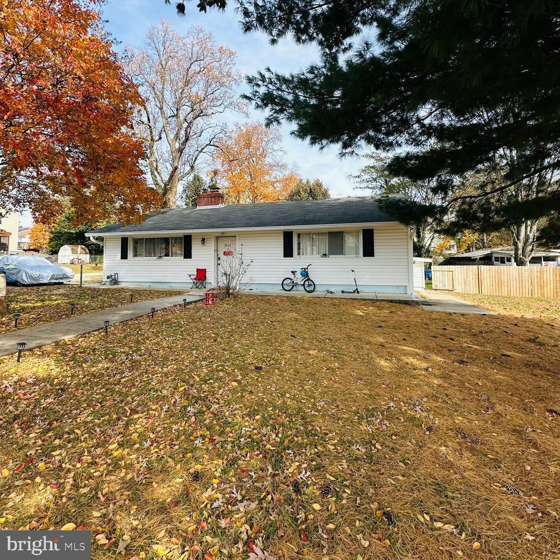 3721 MUNSON RD, FALLS CHURCH, Virginia 22041, 6 Bedrooms Bedrooms, ,2 BathroomsBathrooms,Residential,For sale,3721 MUNSON RD,VAFX2279490 MLS # VAFX2279490