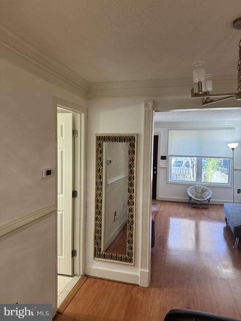 3739 MARK DR, ALEXANDRIA, Virginia 22305, 3 Bedrooms Bedrooms, ,2 BathroomsBathrooms,Residential,For sale,3739 MARK DR,VAAX2051882 MLS # VAAX2051882