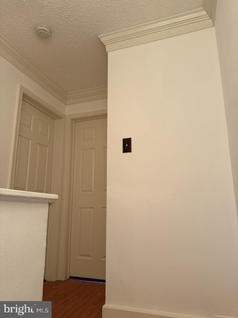 3739 MARK DR, ALEXANDRIA, Virginia 22305, 3 Bedrooms Bedrooms, ,2 BathroomsBathrooms,Residential,For sale,3739 MARK DR,VAAX2051882 MLS # VAAX2051882