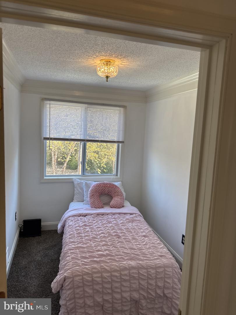 3739 MARK DR, ALEXANDRIA, Virginia 22305, 3 Bedrooms Bedrooms, ,2 BathroomsBathrooms,Residential,For sale,3739 MARK DR,VAAX2051882 MLS # VAAX2051882