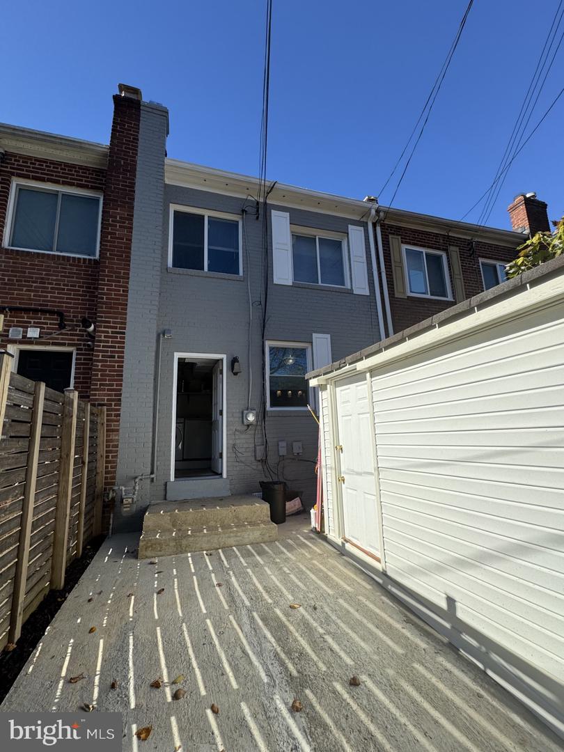 3739 MARK DR, ALEXANDRIA, Virginia 22305, 3 Bedrooms Bedrooms, ,2 BathroomsBathrooms,Residential,For sale,3739 MARK DR,VAAX2051882 MLS # VAAX2051882