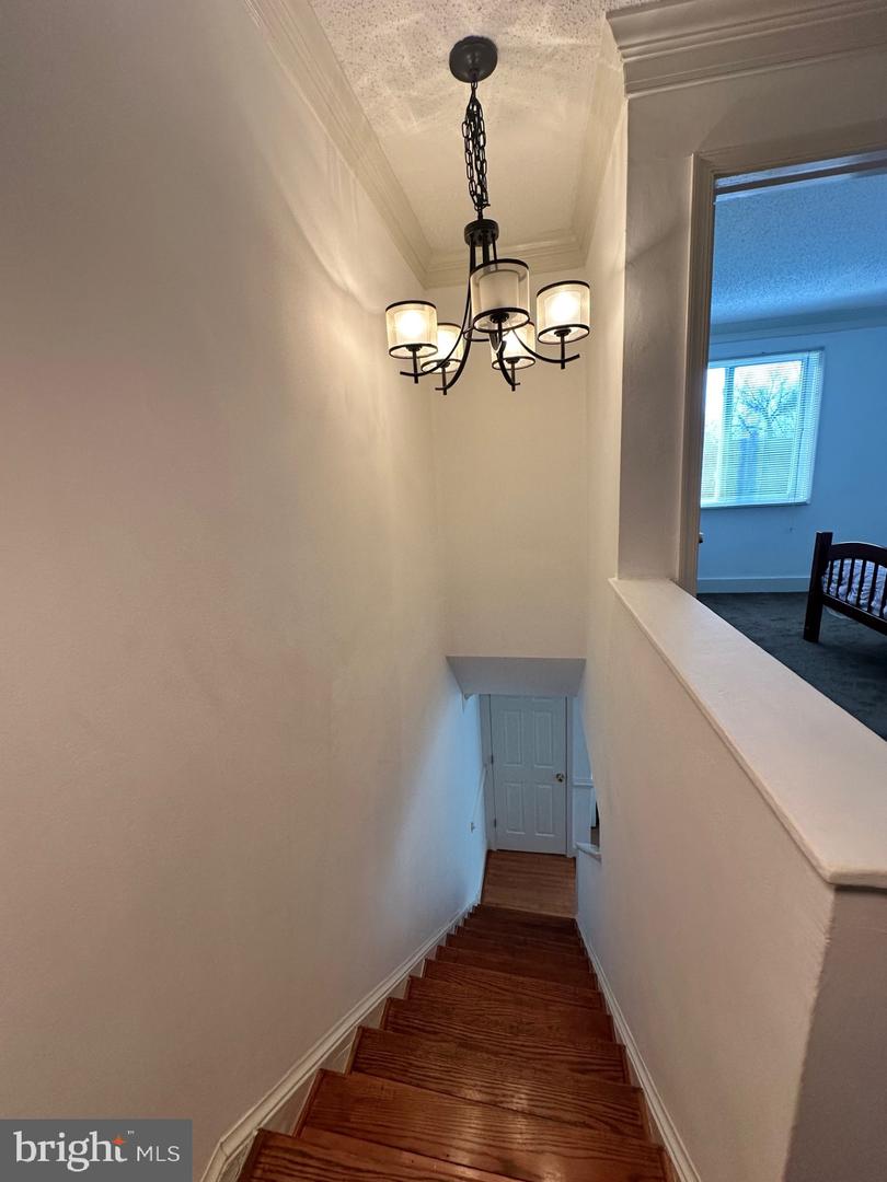 3739 MARK DR, ALEXANDRIA, Virginia 22305, 3 Bedrooms Bedrooms, ,2 BathroomsBathrooms,Residential,For sale,3739 MARK DR,VAAX2051882 MLS # VAAX2051882