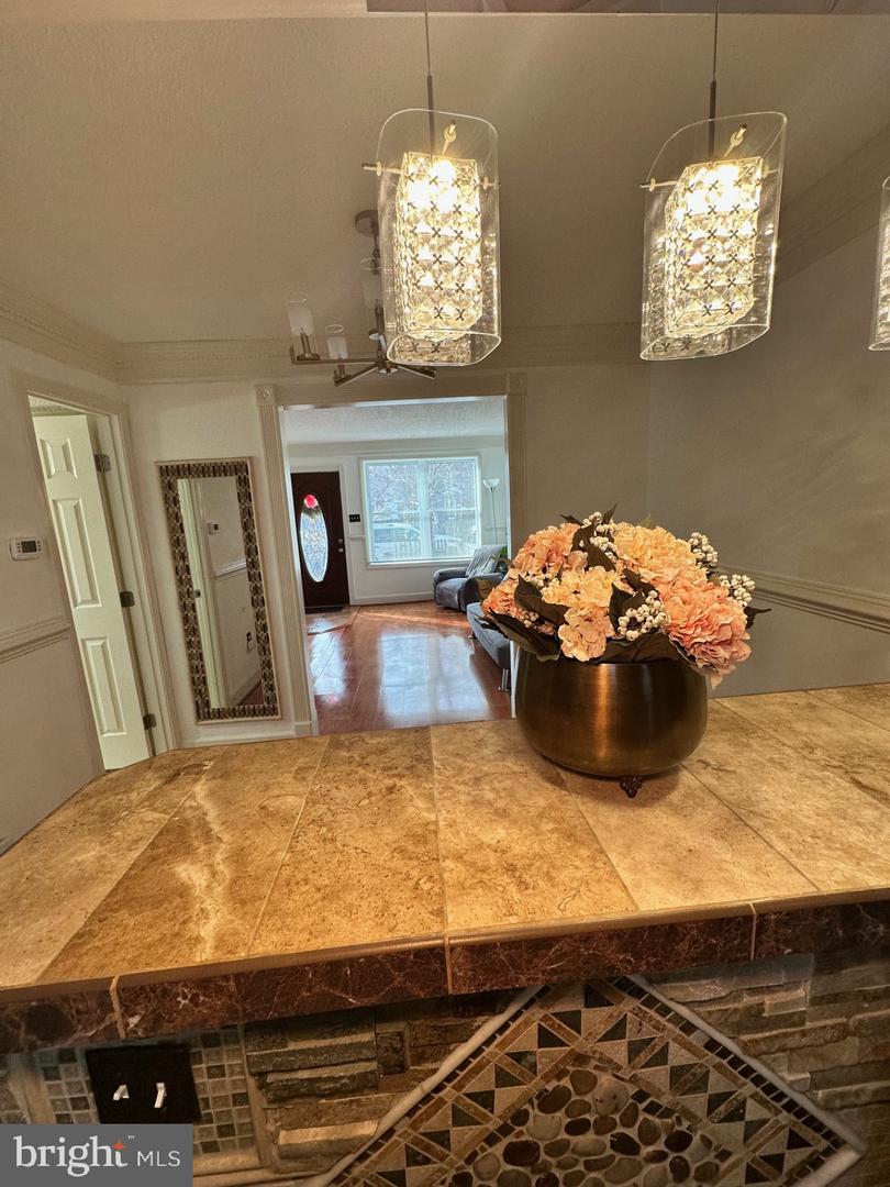 3739 MARK DR, ALEXANDRIA, Virginia 22305, 3 Bedrooms Bedrooms, ,2 BathroomsBathrooms,Residential,For sale,3739 MARK DR,VAAX2051882 MLS # VAAX2051882