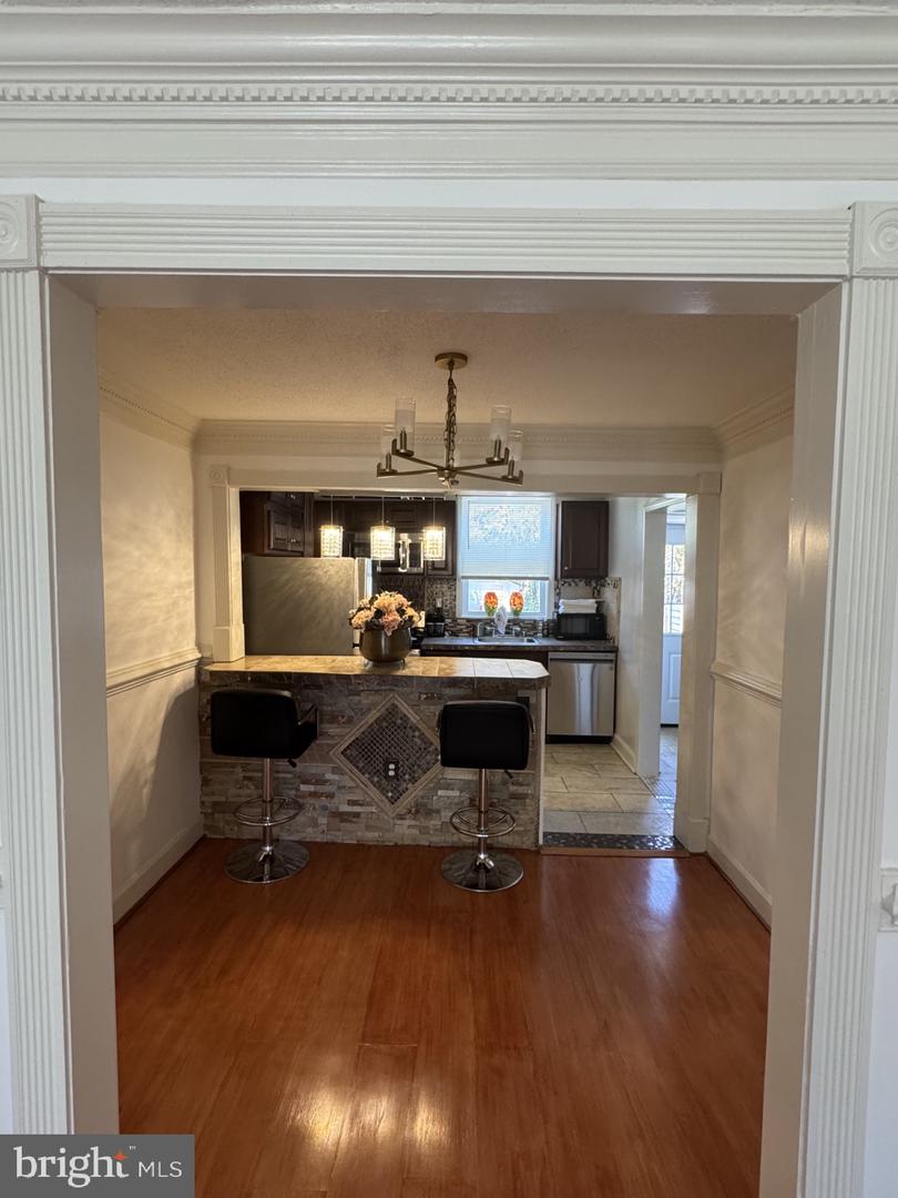 3739 MARK DR, ALEXANDRIA, Virginia 22305, 3 Bedrooms Bedrooms, ,2 BathroomsBathrooms,Residential,For sale,3739 MARK DR,VAAX2051882 MLS # VAAX2051882