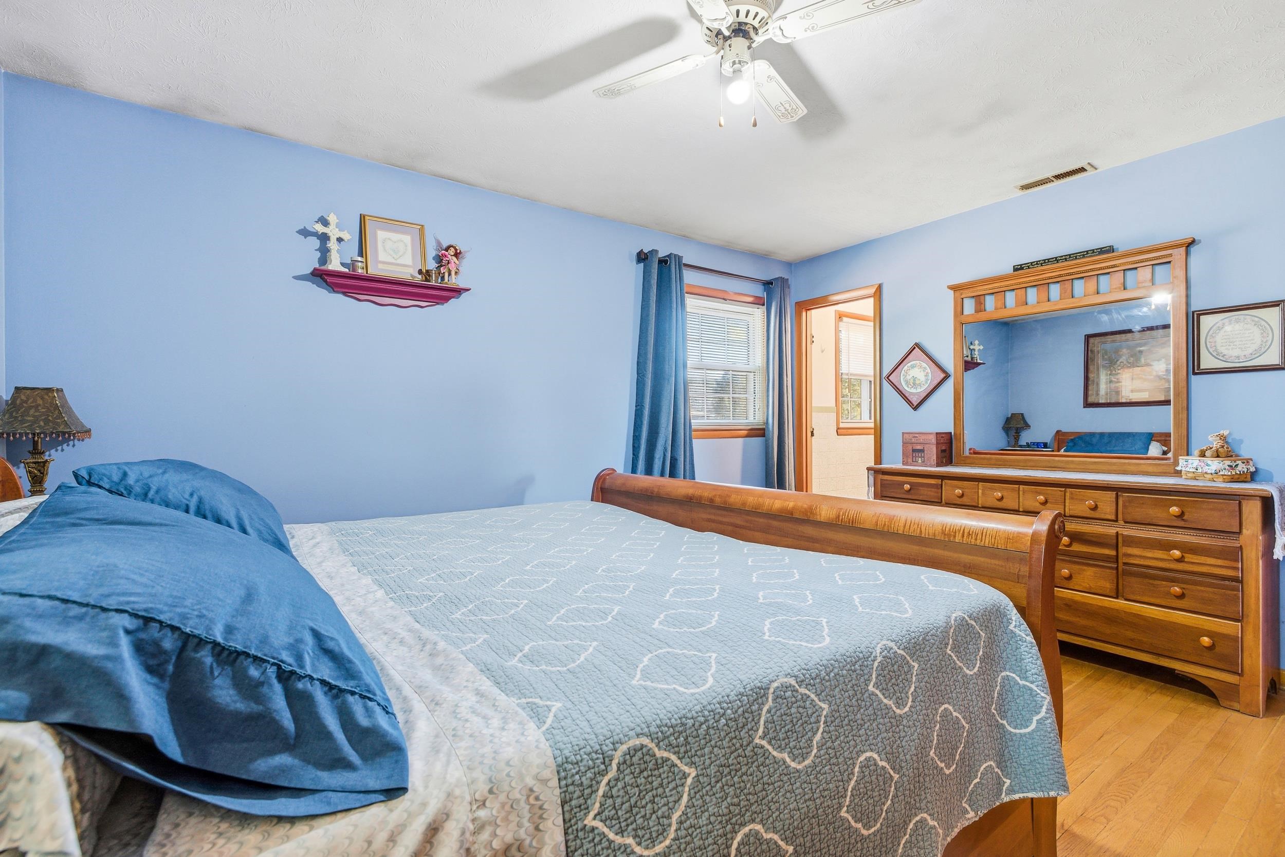 808 11TH ST, GROTTOES, Virginia 24441, 3 Bedrooms Bedrooms, ,1 BathroomBathrooms,Residential,808 11th Street, Grottoes, VA 24441,808 11TH ST,671357 MLS # 671357