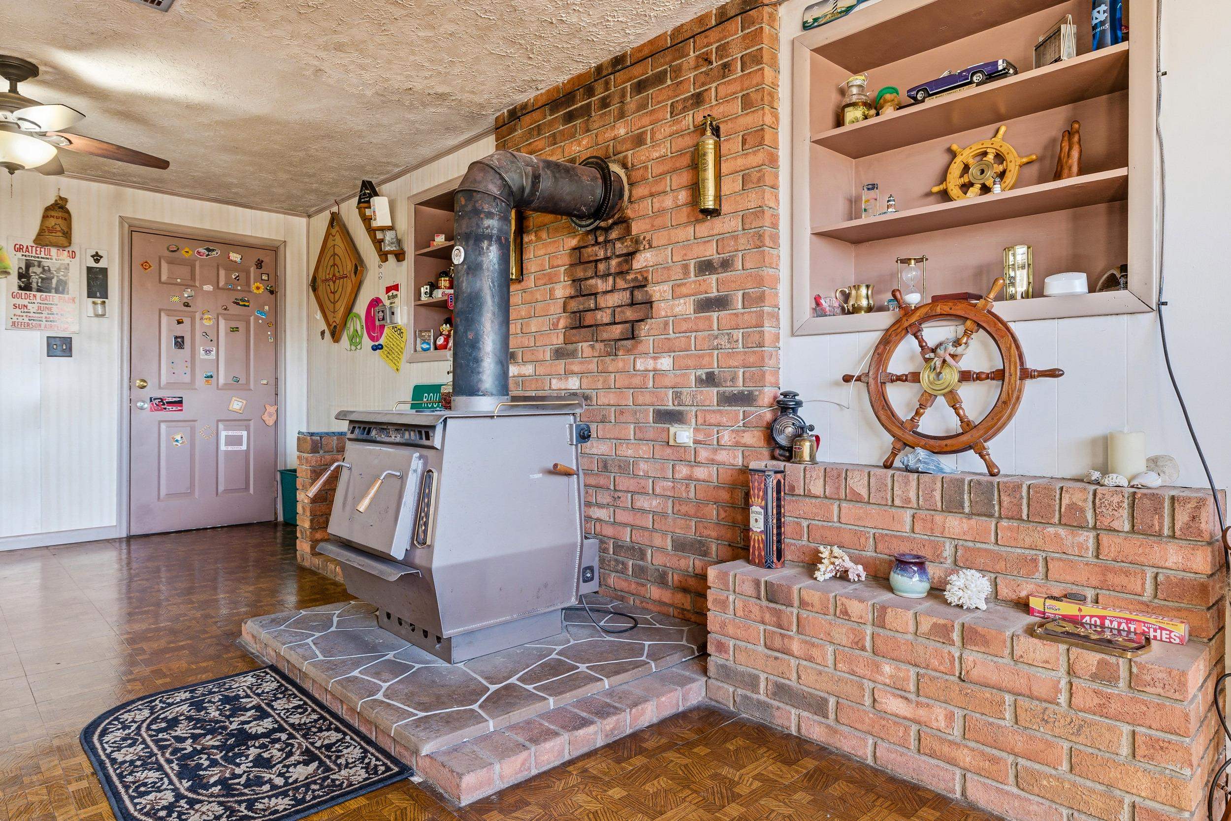 808 11TH ST, GROTTOES, Virginia 24441, 3 Bedrooms Bedrooms, ,1 BathroomBathrooms,Residential,808 11th Street, Grottoes, VA 24441,808 11TH ST,671357 MLS # 671357