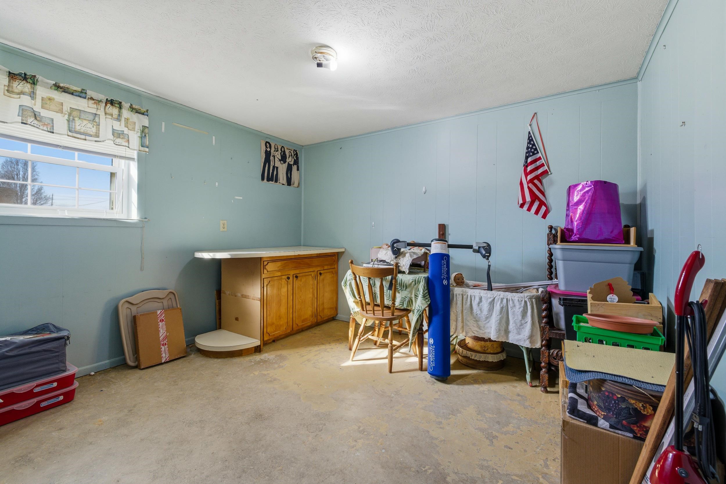 808 11TH ST, GROTTOES, Virginia 24441, 3 Bedrooms Bedrooms, ,1 BathroomBathrooms,Residential,808 11th Street, Grottoes, VA 24441,808 11TH ST,671357 MLS # 671357