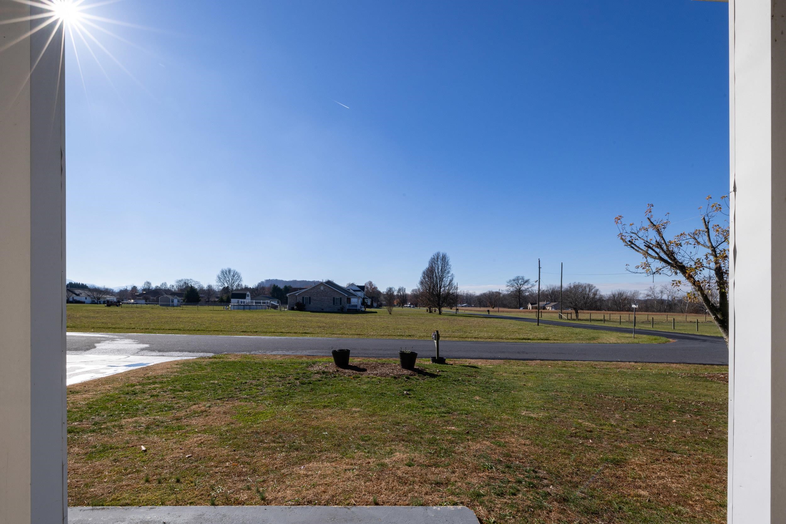 808 11TH ST, GROTTOES, Virginia 24441, 3 Bedrooms Bedrooms, ,1 BathroomBathrooms,Residential,808 11th Street, Grottoes, VA 24441,808 11TH ST,671357 MLS # 671357