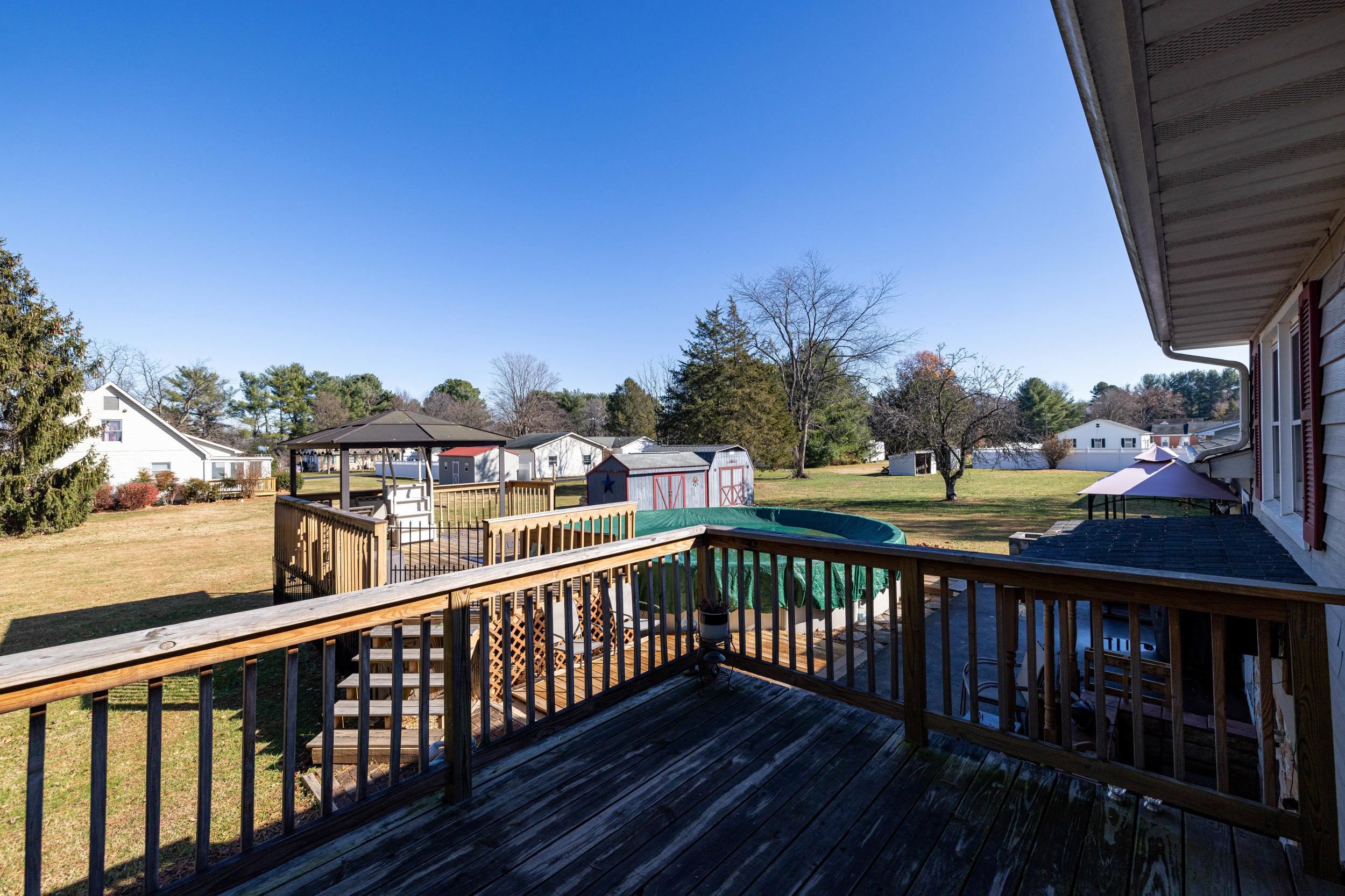 808 11TH ST, GROTTOES, Virginia 24441, 3 Bedrooms Bedrooms, ,1 BathroomBathrooms,Residential,808 11th Street, Grottoes, VA 24441,808 11TH ST,671357 MLS # 671357