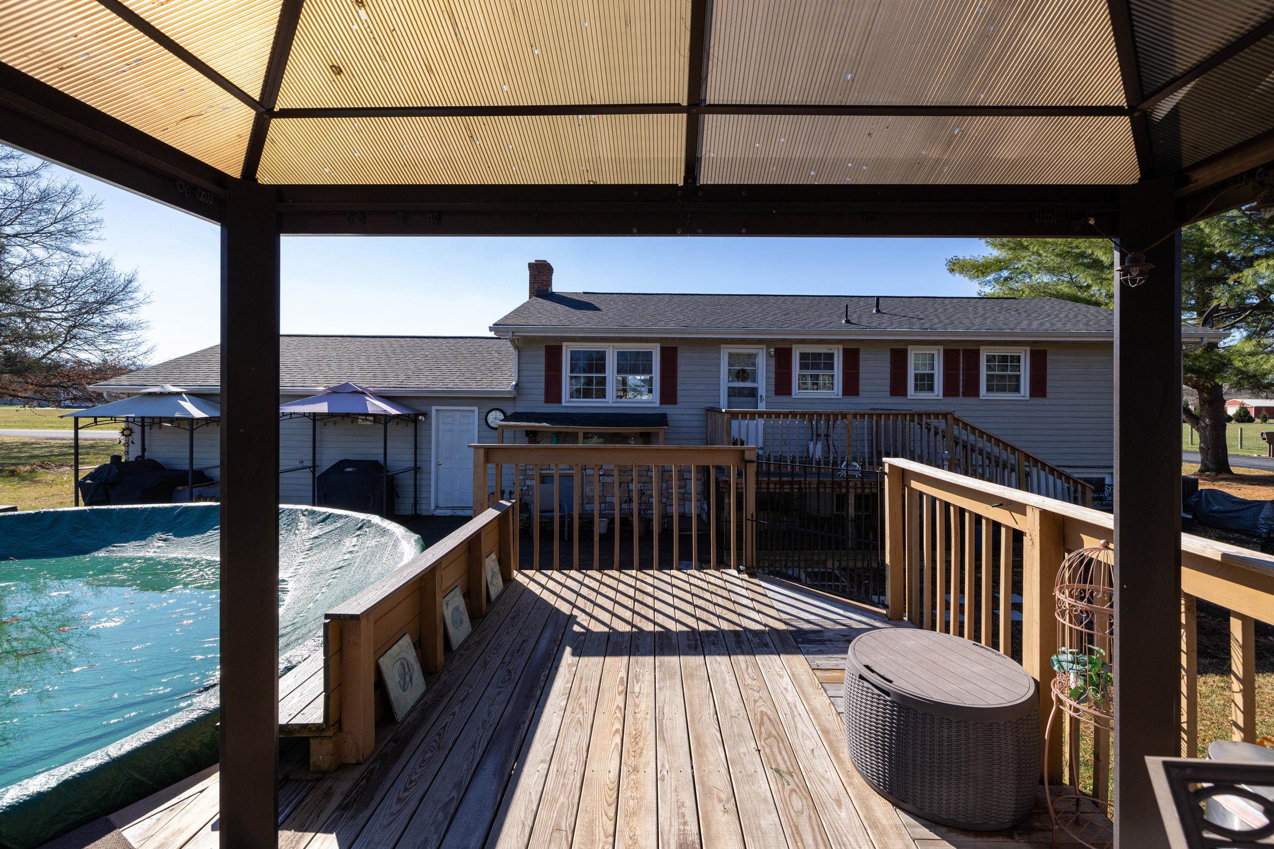 808 11TH ST, GROTTOES, Virginia 24441, 3 Bedrooms Bedrooms, ,1 BathroomBathrooms,Residential,808 11th Street, Grottoes, VA 24441,808 11TH ST,671357 MLS # 671357