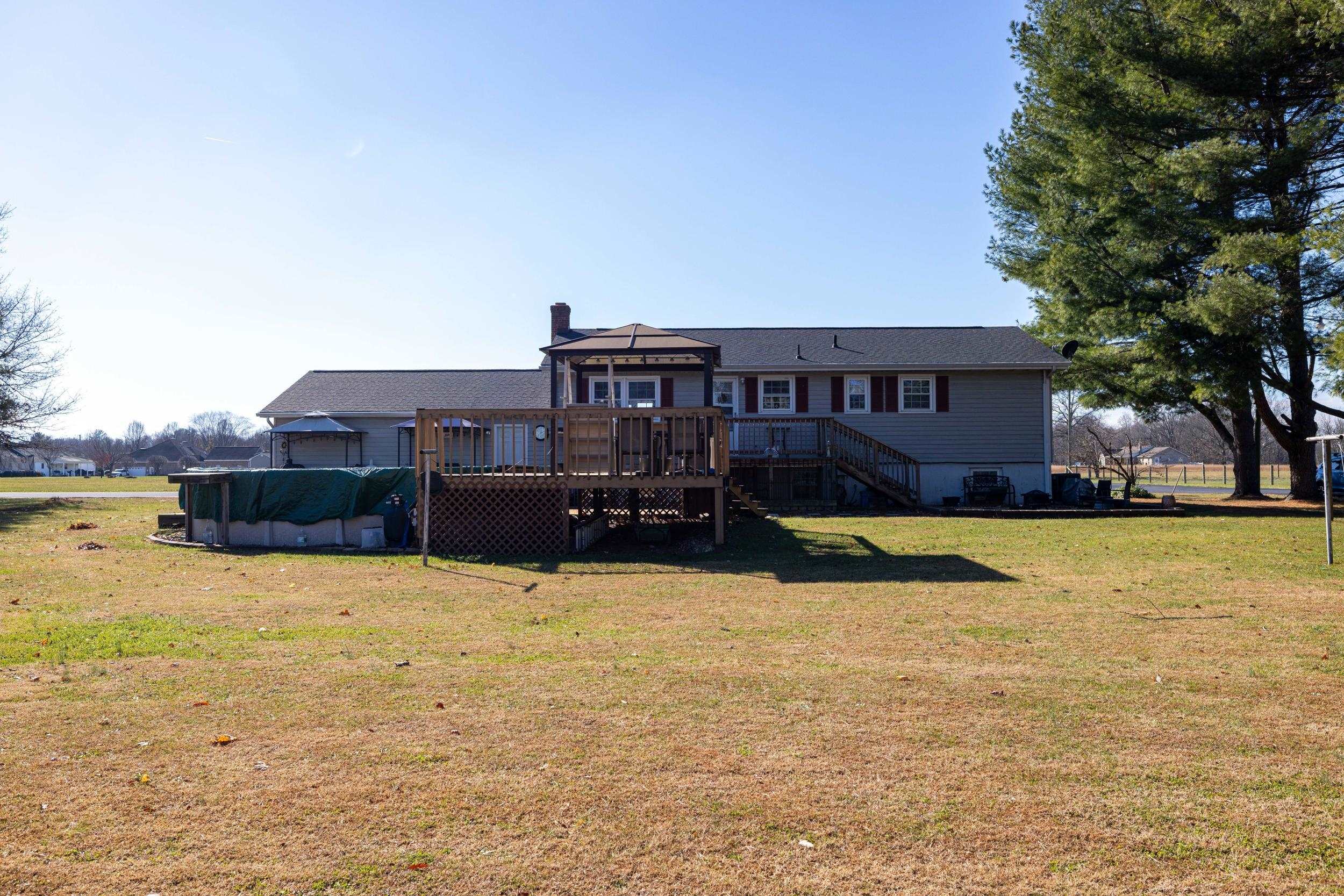 808 11TH ST, GROTTOES, Virginia 24441, 3 Bedrooms Bedrooms, ,1 BathroomBathrooms,Residential,808 11th Street, Grottoes, VA 24441,808 11TH ST,671357 MLS # 671357