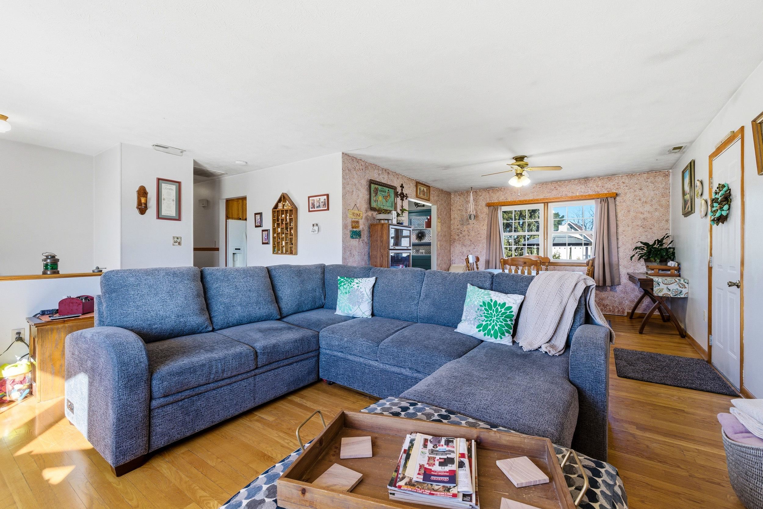 808 11TH ST, GROTTOES, Virginia 24441, 3 Bedrooms Bedrooms, ,1 BathroomBathrooms,Residential,808 11th Street, Grottoes, VA 24441,808 11TH ST,671357 MLS # 671357