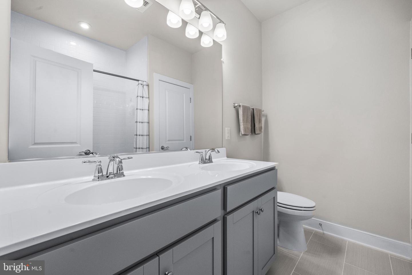 1814 RIVER HERITAGE BLVD, DUMFRIES, Virginia 22026, 5 Bedrooms Bedrooms, 12 Rooms Rooms,4 BathroomsBathrooms,Residential,For sale,1814 RIVER HERITAGE BLVD,VAPW2107876 MLS # VAPW2107876 1814 RIVER HERITAGE BLVD, DUMFRIES, Virginia 22026, 5 Bedrooms Bedrooms, 12 Rooms Rooms,4 BathroomsBathrooms,Residential,For sale,1814 RIVER HERITAGE BLVD,VAPW2107876 MLS # VAPW2107876