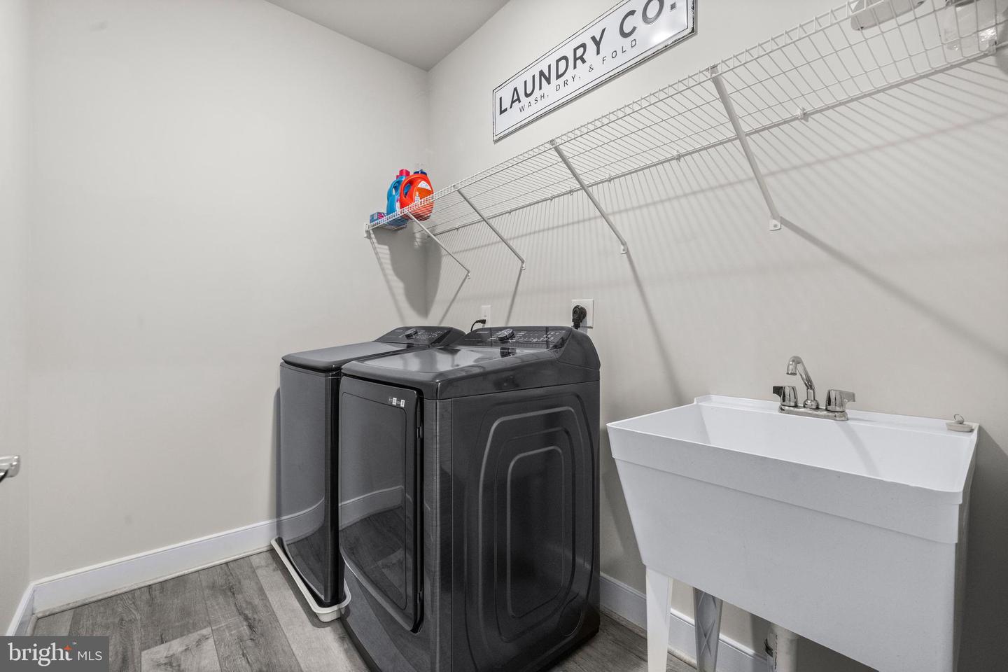 1814 RIVER HERITAGE BLVD, DUMFRIES, Virginia 22026, 5 Bedrooms Bedrooms, 12 Rooms Rooms,4 BathroomsBathrooms,Residential,For sale,1814 RIVER HERITAGE BLVD,VAPW2107876 MLS # VAPW2107876 1814 RIVER HERITAGE BLVD, DUMFRIES, Virginia 22026, 5 Bedrooms Bedrooms, 12 Rooms Rooms,4 BathroomsBathrooms,Residential,For sale,1814 RIVER HERITAGE BLVD,VAPW2107876 MLS # VAPW2107876