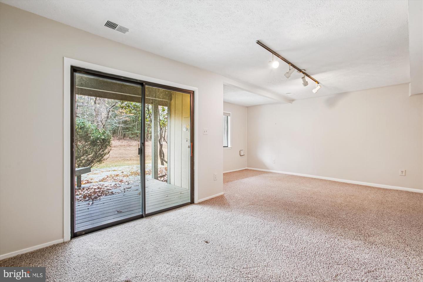 2025 WINGED FOOT CT, RESTON, Virginia 20191, 3 Bedrooms Bedrooms, ,2 BathroomsBathrooms,Residential,For sale,2025 WINGED FOOT CT,VAFX2279528 MLS # VAFX2279528