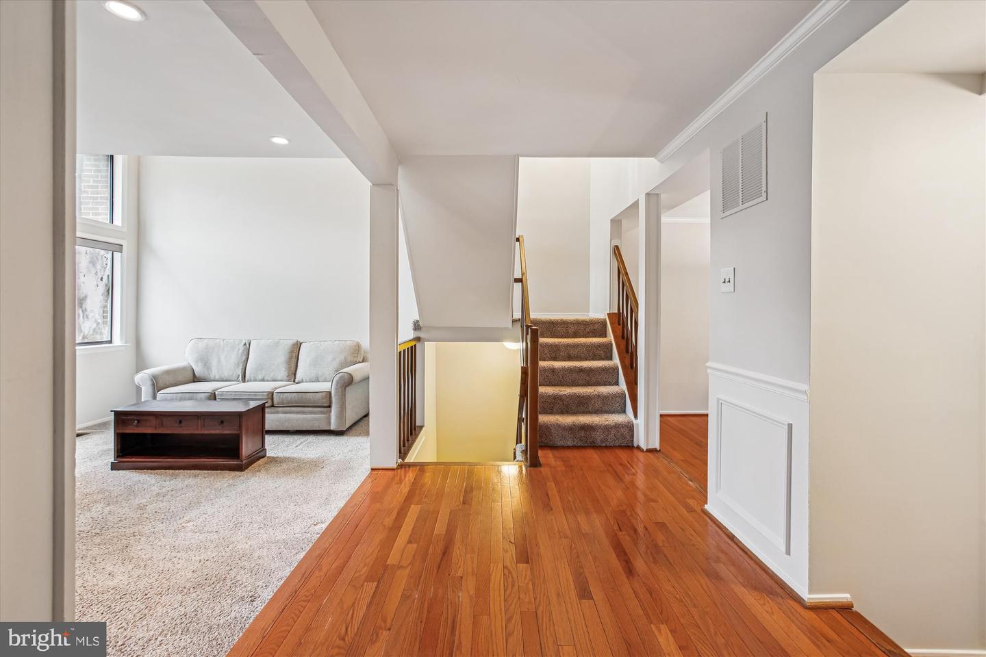 2025 WINGED FOOT CT, RESTON, Virginia 20191, 3 Bedrooms Bedrooms, ,2 BathroomsBathrooms,Residential,For sale,2025 WINGED FOOT CT,VAFX2279528 MLS # VAFX2279528