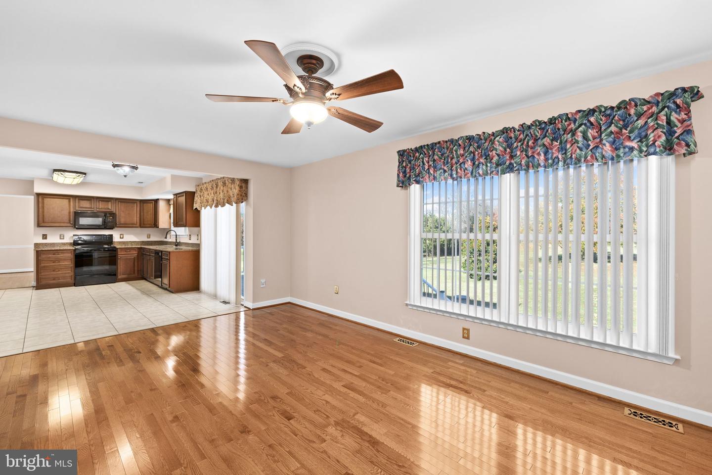 7909 WESTBURY MANOR DR, FREDERICKSBURG, Virginia 22407, 4 Bedrooms Bedrooms, ,3 BathroomsBathrooms,Residential,For sale,7909 WESTBURY MANOR DR,VASP2037658 MLS # VASP2037658