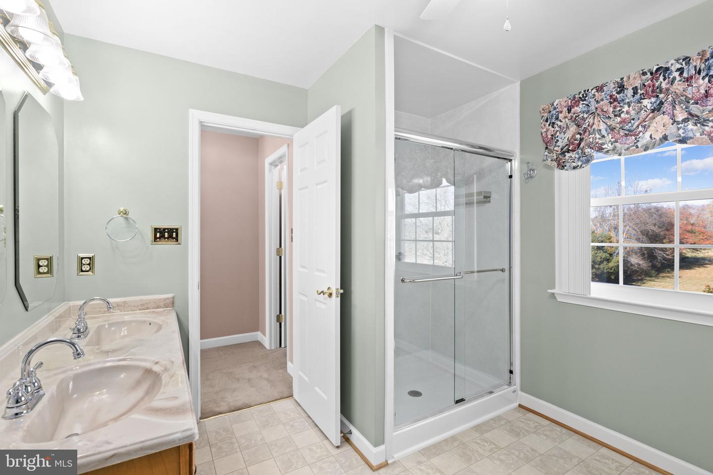 7909 WESTBURY MANOR DR, FREDERICKSBURG, Virginia 22407, 4 Bedrooms Bedrooms, ,3 BathroomsBathrooms,Residential,For sale,7909 WESTBURY MANOR DR,VASP2037658 MLS # VASP2037658