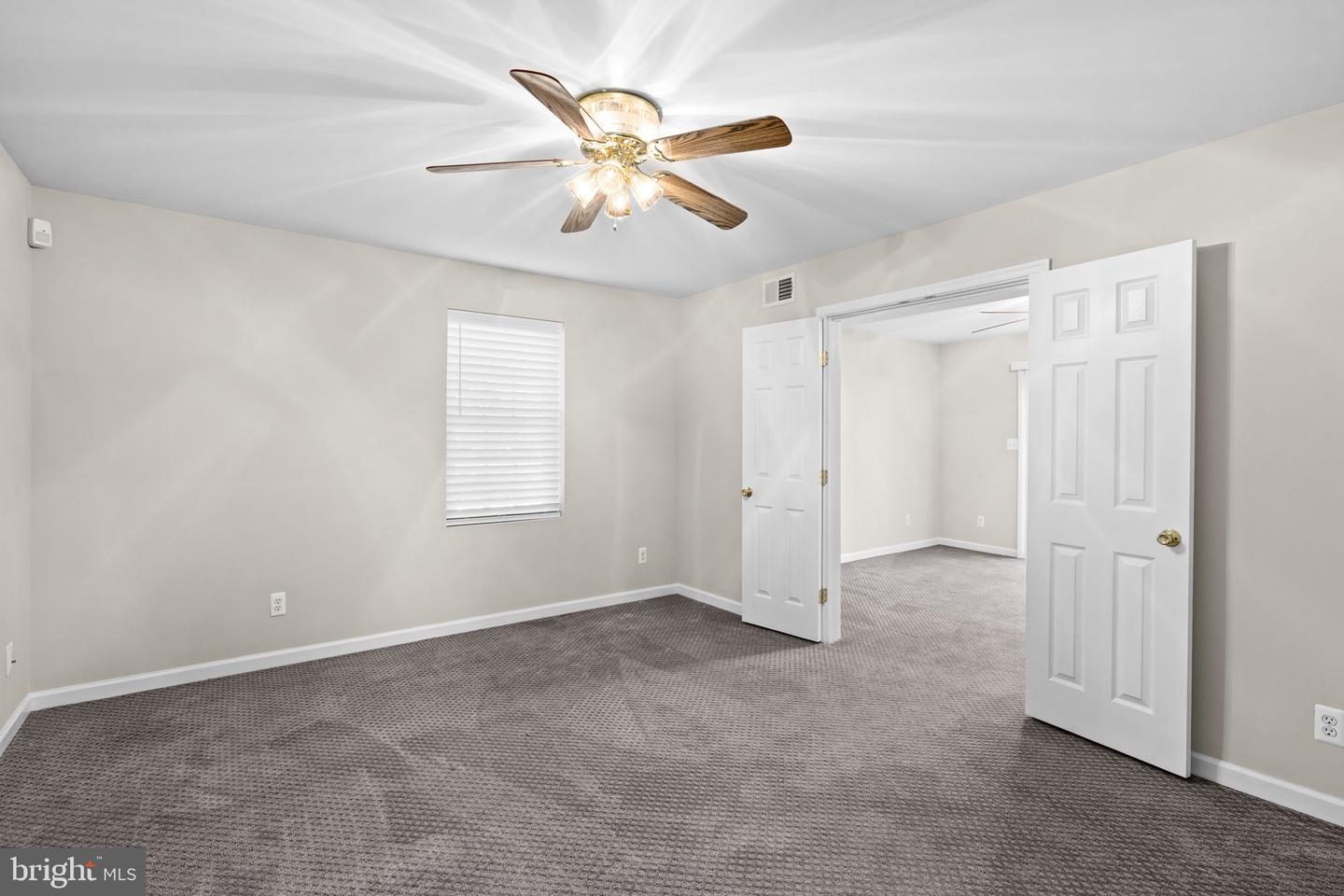 7909 WESTBURY MANOR DR, FREDERICKSBURG, Virginia 22407, 4 Bedrooms Bedrooms, ,3 BathroomsBathrooms,Residential,For sale,7909 WESTBURY MANOR DR,VASP2037658 MLS # VASP2037658