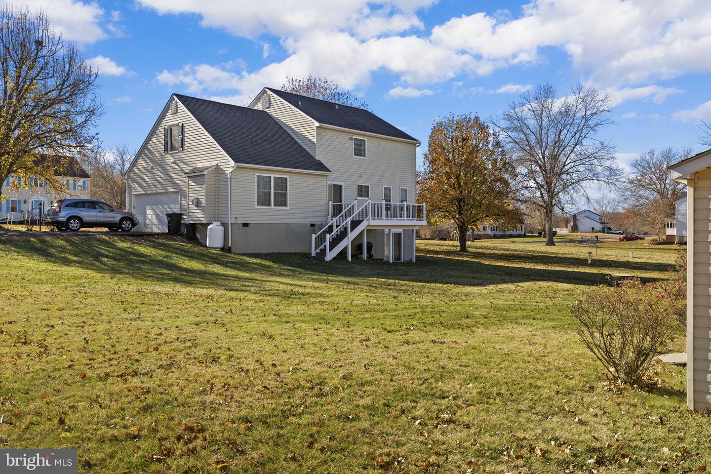 7909 WESTBURY MANOR DR, FREDERICKSBURG, Virginia 22407, 4 Bedrooms Bedrooms, ,3 BathroomsBathrooms,Residential,For sale,7909 WESTBURY MANOR DR,VASP2037658 MLS # VASP2037658