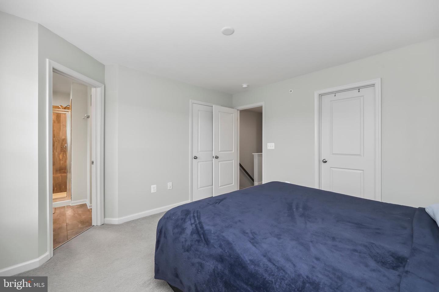 8246 KNIGHT STATION WAY, MANASSAS, Virginia 20110, 3 Bedrooms Bedrooms, ,3 BathroomsBathrooms,Residential,For sale,8246 KNIGHT STATION WAY,VAPW2107936 MLS # VAPW2107936