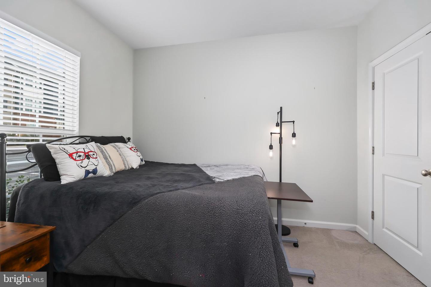 8246 KNIGHT STATION WAY, MANASSAS, Virginia 20110, 3 Bedrooms Bedrooms, ,3 BathroomsBathrooms,Residential,For sale,8246 KNIGHT STATION WAY,VAPW2107936 MLS # VAPW2107936