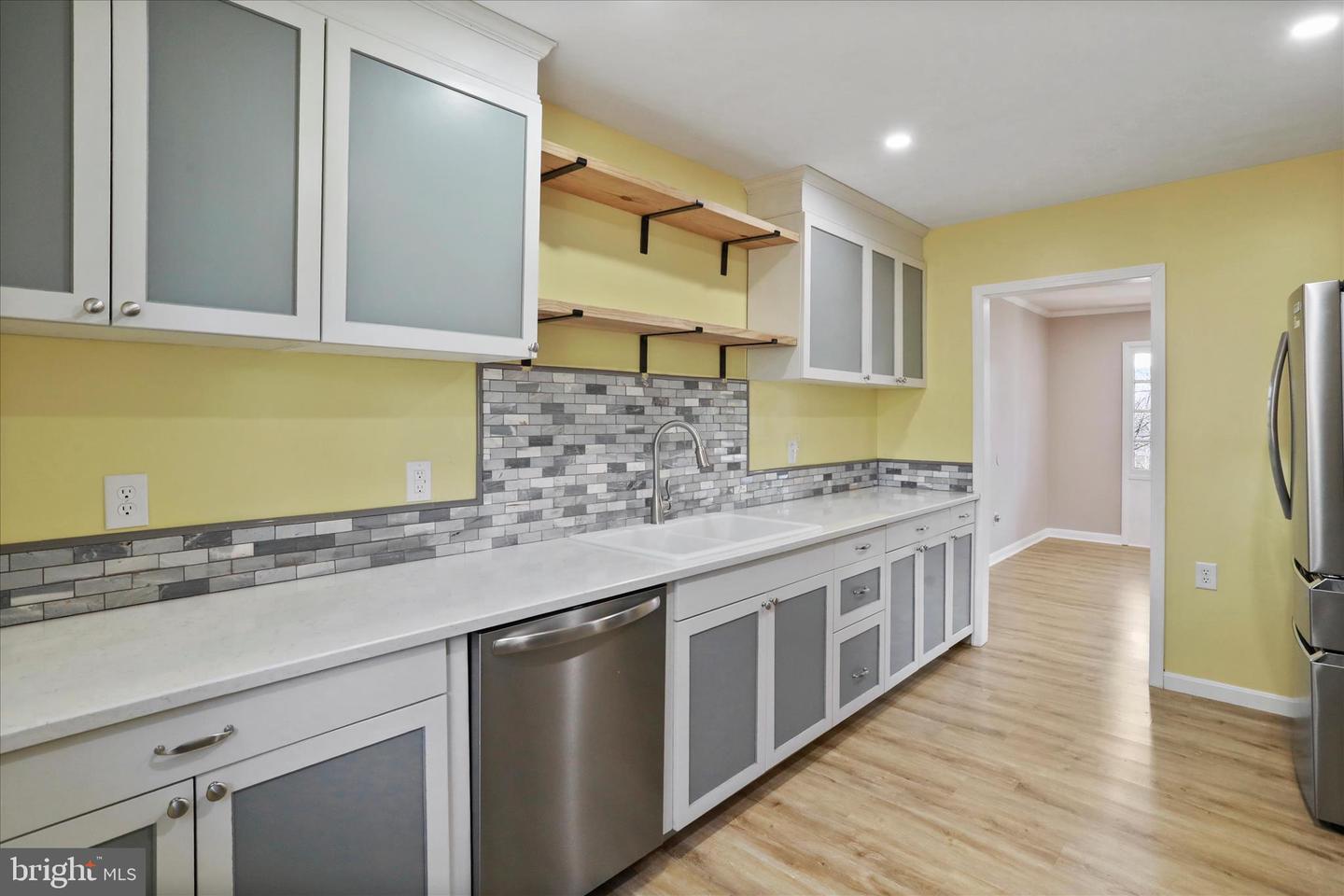 508 MASSANUTTEN HTS, WOODSTOCK, Virginia 22664, 4 Bedrooms Bedrooms, ,2 BathroomsBathrooms,Residential,For sale,508 MASSANUTTEN HTS,VASH2013024 MLS # VASH2013024