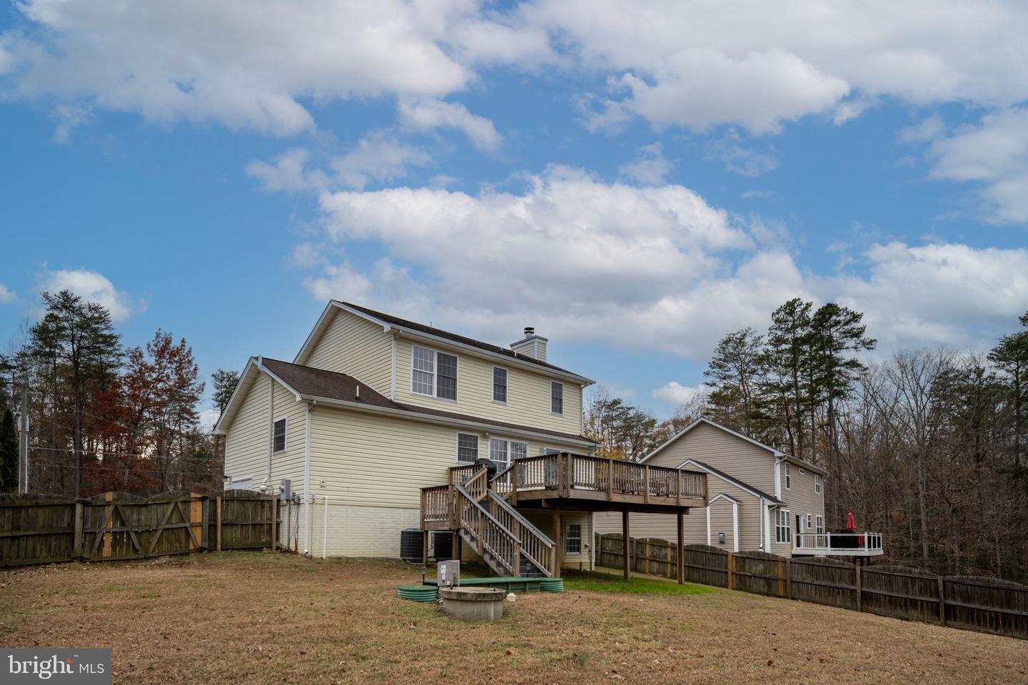 520 REDGROUND DR, RUTHER GLEN, Virginia 22546, 3 Bedrooms Bedrooms, ,2 BathroomsBathrooms,Residential,For sale,520 REDGROUND DR,VACV2009134 MLS # VACV2009134