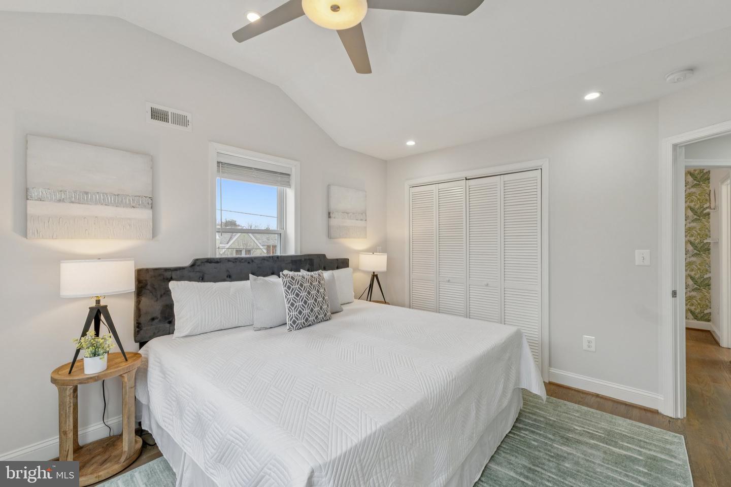 5629 8TH ST NW, WASHINGTON, District Of Columbia 20011, 3 Bedrooms Bedrooms, ,3 BathroomsBathrooms,Residential,For sale,5629 8TH ST NW,DCDC2232272 MLS # DCDC2232272