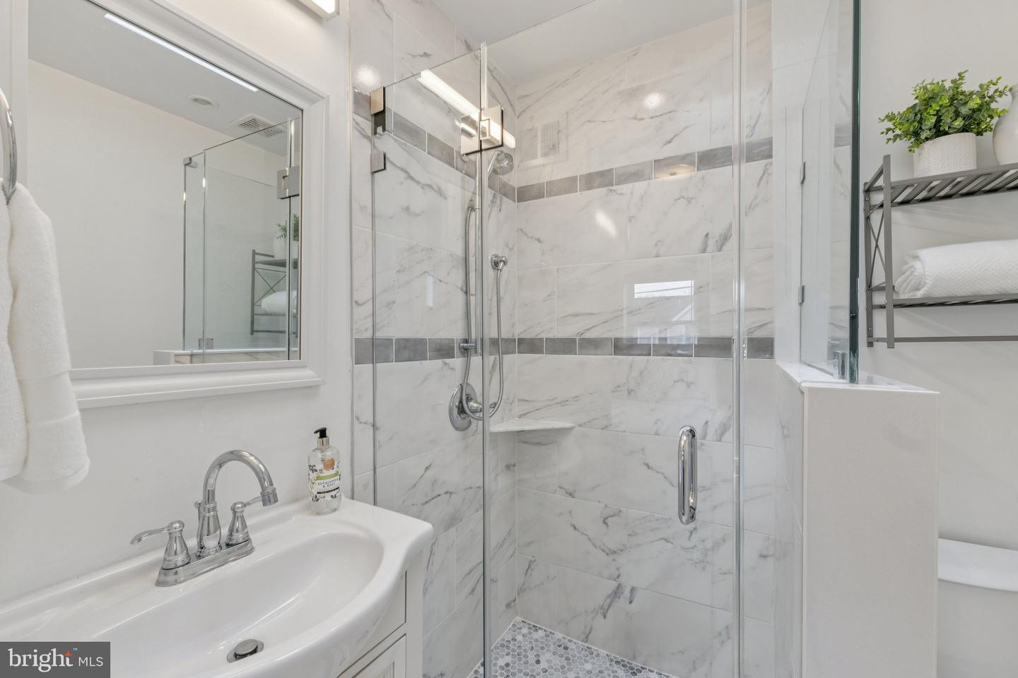 5629 8TH ST NW, WASHINGTON, District Of Columbia 20011, 3 Bedrooms Bedrooms, ,3 BathroomsBathrooms,Residential,For sale,5629 8TH ST NW,DCDC2232272 MLS # DCDC2232272