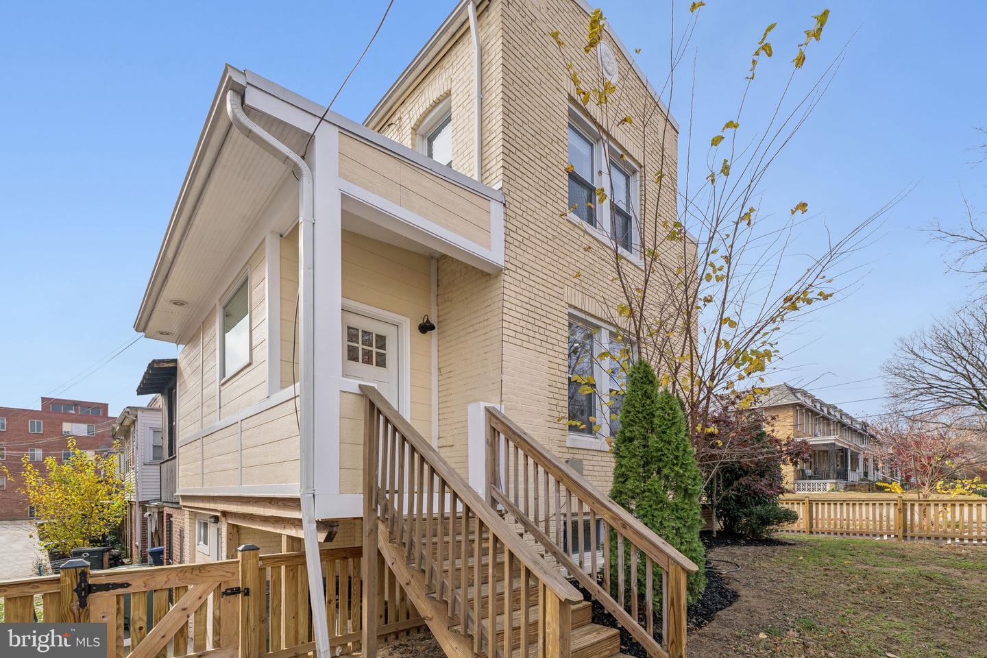 5629 8TH ST NW, WASHINGTON, District Of Columbia 20011, 3 Bedrooms Bedrooms, ,3 BathroomsBathrooms,Residential,For sale,5629 8TH ST NW,DCDC2232272 MLS # DCDC2232272