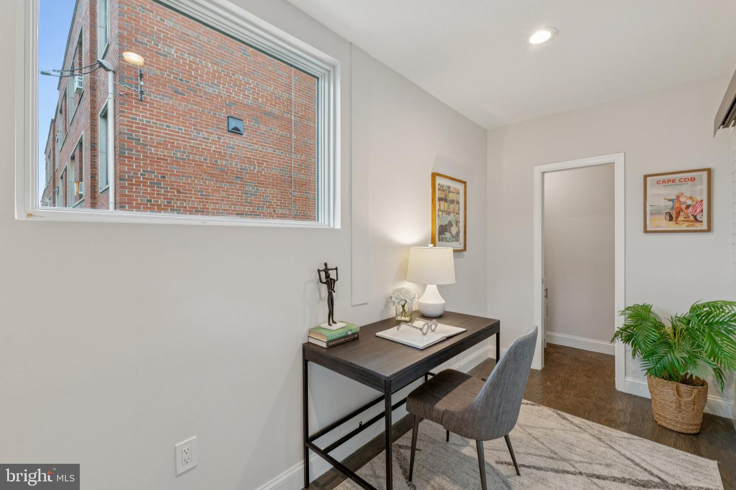 5629 8TH ST NW, WASHINGTON, District Of Columbia 20011, 3 Bedrooms Bedrooms, ,3 BathroomsBathrooms,Residential,For sale,5629 8TH ST NW,DCDC2232272 MLS # DCDC2232272