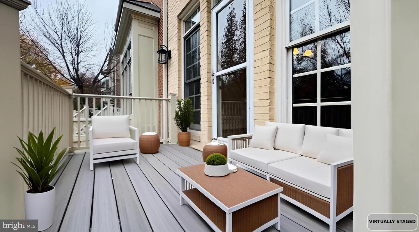 12798 FOX KEEP RUN, FAIRFAX, Virginia 22033, 4 Bedrooms Bedrooms, ,4 BathroomsBathrooms,Residential,For sale,12798 FOX KEEP RUN,VAFX2279654 MLS # VAFX2279654